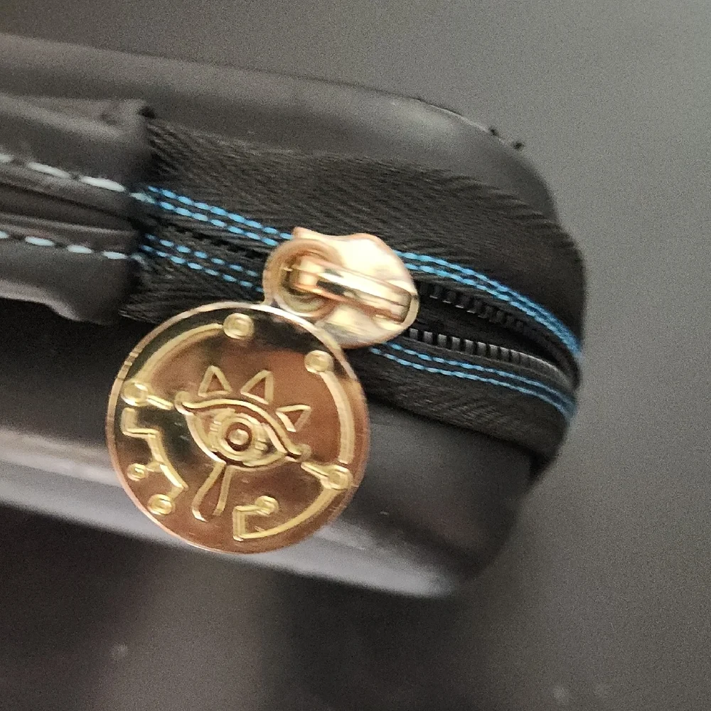 Nintendo Switch Hard Case Zelda‎ Breath of the Wild Logo Fantasy Creature Art
